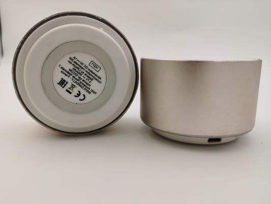 اسپیکر قابل حمل بی سیم گواهینامه CE ROHS دست آزاد 69x69x42mm